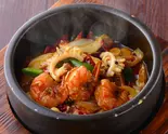 海鮮干鍋（西安刀削麺酒楼 三田店）
