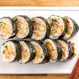 ツナマヨキンパ（韓国家庭料理ジャンモ 聖蹟桜ヶ丘店）