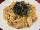 アサリとキノコのバター醤油スパゲッティ（Kitchen＆bar いのせんと）