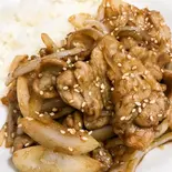 生姜焼き丼(酔香園)