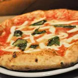 マルゲリータ（ピッツエリア オオサキ武蔵浦和店 Pizzeria Ohsaki）