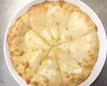 ハニーチェグナン(hony cheese naan)（インディアン アンド バー エベレスト Indian ＆ Bar EVEREST）