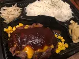 チーズハンバーグ弁当240g(SPICY DORAGON)