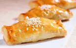 香麻叉燒酥/Baked Char-siu pie with sesame seeds /ベイクド胡麻チャーシューパイ(2個)(香港飲茶点心厨房)
