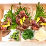 最高級馬タン叩き（日本料理 味三昧）