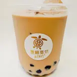 タピオカアンニンミルクティー（大須からあげとタピオカのお店 亜細亜坊）
