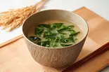 風味豊かなわかめのお味噌汁（絶品揚げ物 とんとり屋 蕨中央）