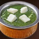 サグパニールカレー sag paneer curry(ASIAN DAINING NAMASTE HIMAL)