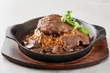 ハンバーグ＆ハラミステーキオム（肉オムライス専門店 肉とたまご渋谷店）