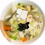 海鮮ソバ Buckwheat Noodles with Seafood（中華料理 華景園）