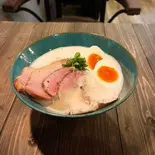 特製脳好クリーミーラーメン塩 (電子レンジ対応)（うまそうなラーメン屋）
