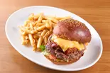 チリチーズバーガー（THE BURGER SHOP 393）
