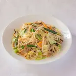 定番！特製五目焼ビーフン（焼きビーフン川龍）