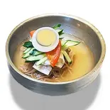 【NEW】半冷麺（韓国家庭料理ジャンモ 聖蹟桜ヶ丘店）