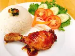 CƠM ĐÙI GÀ SỐT NẤM（79MINATO RESTAURANT）