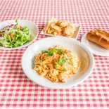 海老アボカドのトマトクリームセット（ピッツエリアマリオエスプレッソ袋町店）