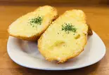 チーズガーリックトースト(パスタと定食のキッチンマサ)