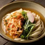 冷やしかき揚げうどん cold udon with kakiage tempura（うどん幸波）
