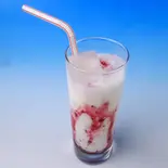 ストロベリー・ラッシー Strawberry Lassi（Bougainvillea）