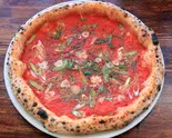 ピッツァ・マリナーラ・チポッラ・ヴェルデ Pizza Marinala Cipolla Verde（トラットリア・ピッツェリア・アミーチ）