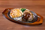 肉汁たっぷりハンバーグ&ジューシーチキン(HERO'S ステーキハウス 武蔵浦和店)