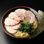 塩チャーシューメン Salt Ramen with Roasted Pork Fillet(横浜家系ラーメン ええが家 千種駅前店)