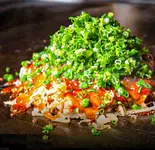 お好み焼きそば ネギのせ（広島お好み焼き 来んさいや Hiroshima Okonomiyaki Kinsaiya）