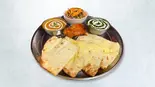 チーズナンセット (Cheese Nan Set)（インドネパールレストランタージマハル(新大阪)）