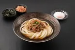 (温)黒毛和牛の極太おうどん～温玉のせ～（黒毛和牛のおうどん 讃岐屋 新宿歌舞伎町店）