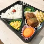 【人気メニュー】手作り煮込みハンバーグプレート(Hanako食堂)