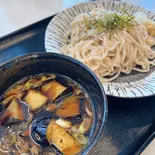 なすつけ汁うどん(450g)（自家製うどん おうぎ）