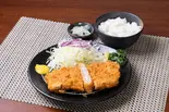 とんかつ弁当(並)国産桃豚（#カツ丼は人を幸せにする 日本橋本店）