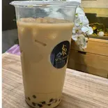 カメリアミルクウーロンティー/ (trà sữa hoa trà)（SOLARIA CAFE ＆ LOUNGE|タピオカ|コーヒー|バンミー）