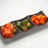 キムチ盛り合わせ3種（ハラペコ食堂 GEMSなんば店）