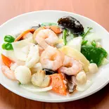 エビと小貝柱とイカ炒め（ニーハオ 大森駅前店）