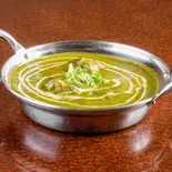 ほうれん草チキンカレー/Sag chicken curry（アジアン料理ルハンキッチン 多磨店）