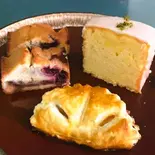 生ハムとりんごのサンドイッチと本日の焼き菓子セット（MOSCO）
