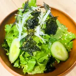 たっぷりチョレギサラダ Plenty of choregi salad（豚丼専門店 会心の肉撃 総本店）