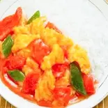 卵トマト丼(鸡蛋西红柿盖饭)(台湾無骨香脆鶏柳)