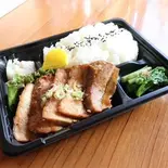 あぶり豚弁当(大盛)（ごはんや元）