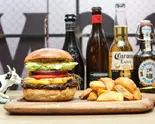 エッグチーズバーガー Egg Cheese Burger（THE BUTCHER）
