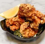 自慢の唐揚げ『優勝』（野球食堂グランドスラム）