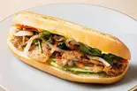 バインミーポークレモングラス L - Banh mi with Lemongrass Grilled Pork L（バインミーサイゴンフレッシュポールタウン店）
