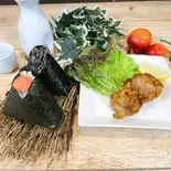 おにぎり2個+とり唐ハーフ弁当（ご馳走おにぎり“雲海” 鶴橋店）