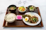 豚肉の生姜焼きセット（ギャン）