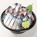 でか盛り羅臼産シメサバ丼（【元祖】でか盛り海鮮問屋 すすきの店）