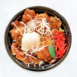 三元豚炙り豚丼（BISTRO DANDE LION）