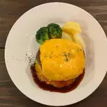 黒毛和牛チーズハンバーグの計り売り【200グラム】2段（カフェセクレト）