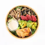 照り焼きチキンと3種デリの和風サラダ〜胡麻味噌ヨーグルトドレッシング〜（ゴナデイズ GONNA DAYS）