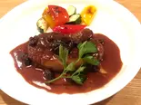 豚の赤ワイン煮込み（mangetsu）